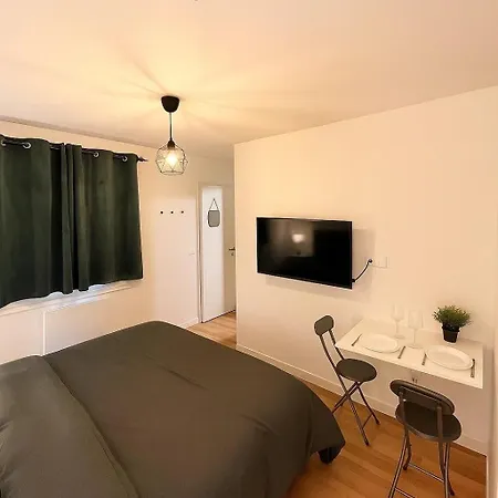 L'escapade Moderne Апартаменты *